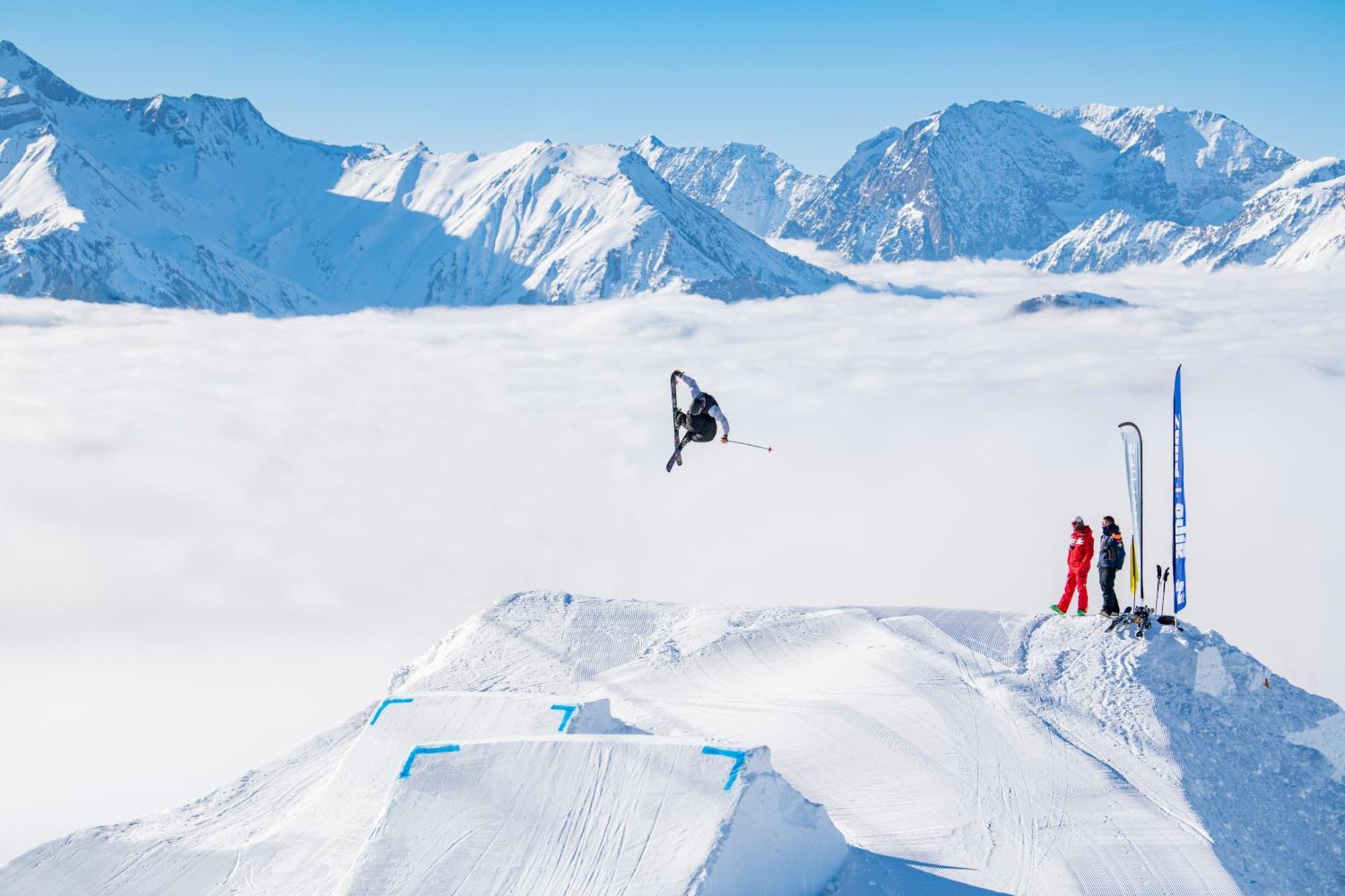 Chalet Alpe D'Huez 1850-Sea And Mountain Pleasure Avec 2 Appartements- 1 Appartement 3 Chambres 8 Couchages - 3 Salles D'Eau Et 1 Appartement 5 Chambres 12 Couchages 5 Salles D'Eau - Jacuzzi Et Sauna -Pieds Des Pistes Et Centre Eksteriør billede